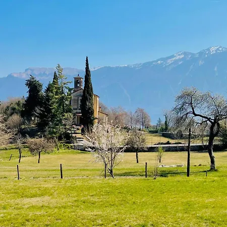 Lägenhet Antico Borgo Prabiu Hegos *
